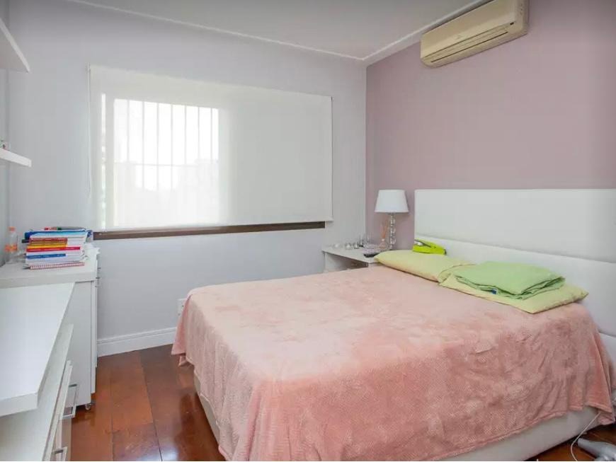 Apartamento à venda com 3 quartos, 240m² - Foto 17