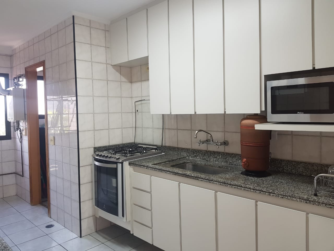 Apartamento à venda com 2 quartos, 79m² - Foto 5