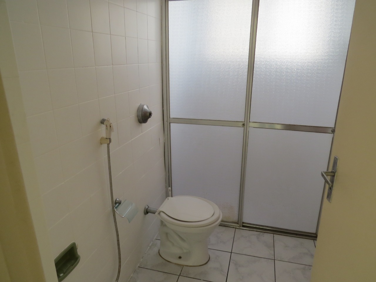 Apartamento à venda com 2 quartos, 88m² - Foto 2