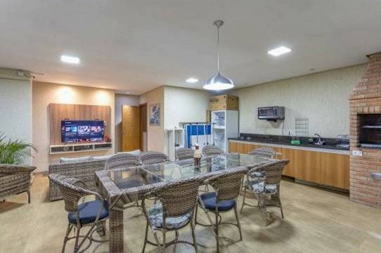 Casa à venda com 4 quartos, 197m² - Foto 3