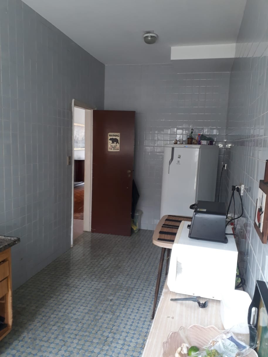 Casa à venda com 3 quartos, 180m² - Foto 18