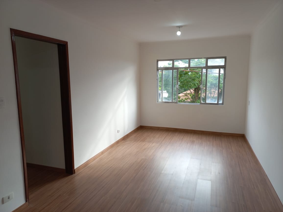 Apartamento à venda com 2 quartos, 62m² - Foto 1