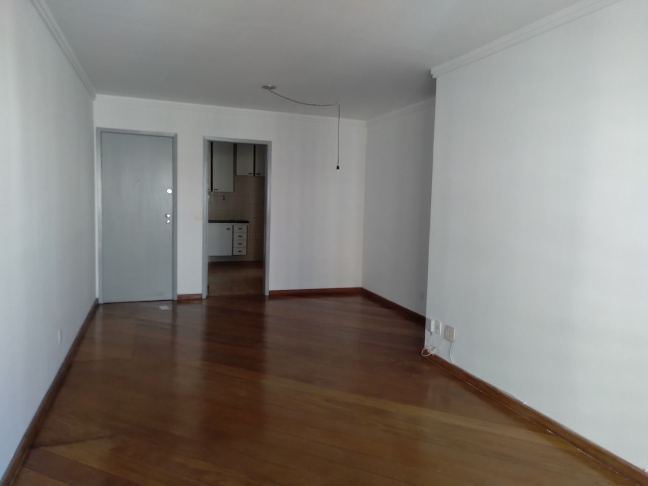 Apartamento à venda com 3 quartos, 83m² - Foto 3