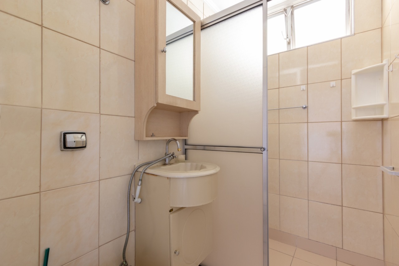 Apartamento à venda com 2 quartos, 75m² - Foto 27