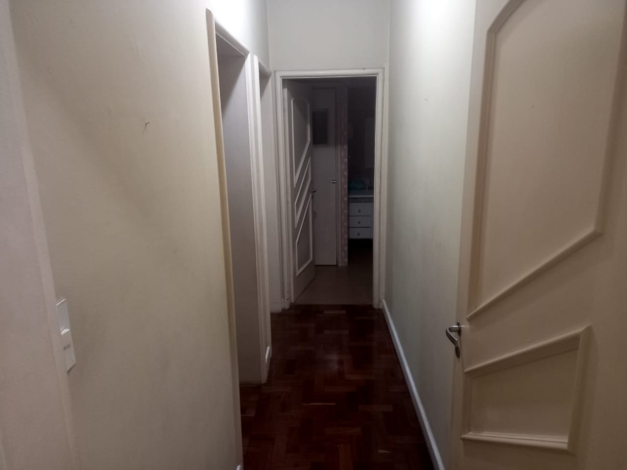 Apartamento à venda com 2 quartos, 70m² - Foto 5