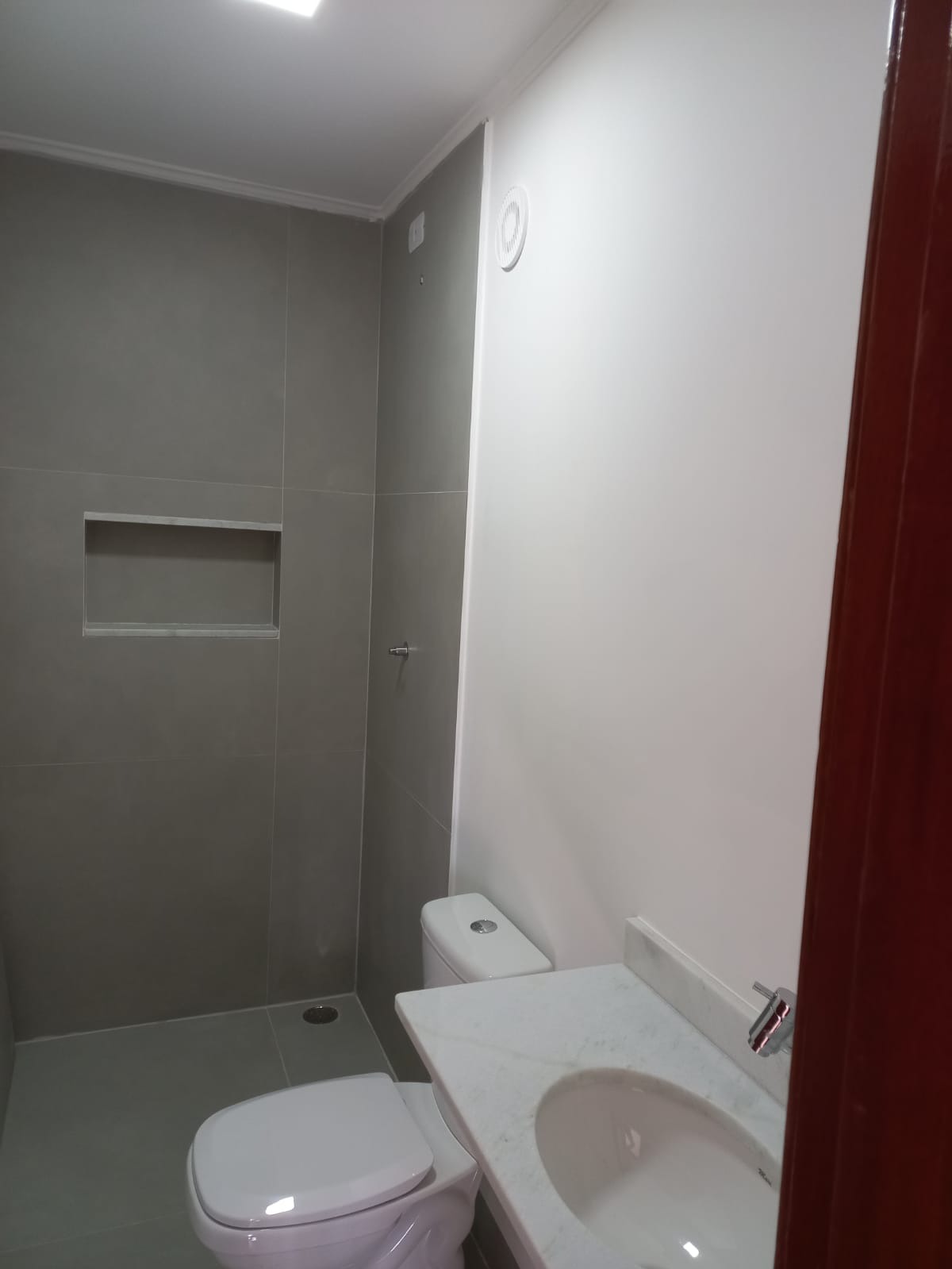 Apartamento à venda com 2 quartos, 62m² - Foto 14