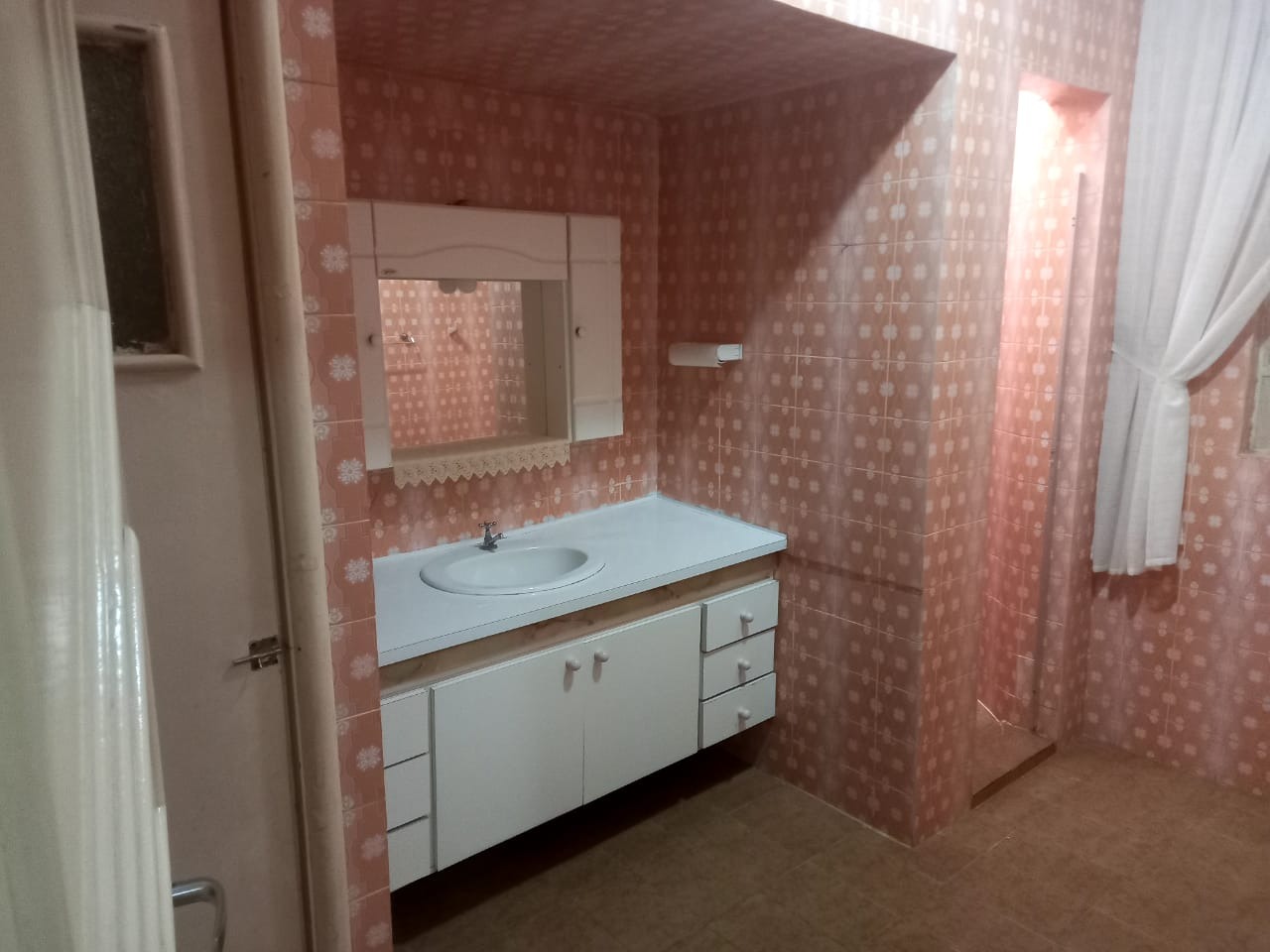 Apartamento à venda com 2 quartos, 70m² - Foto 11