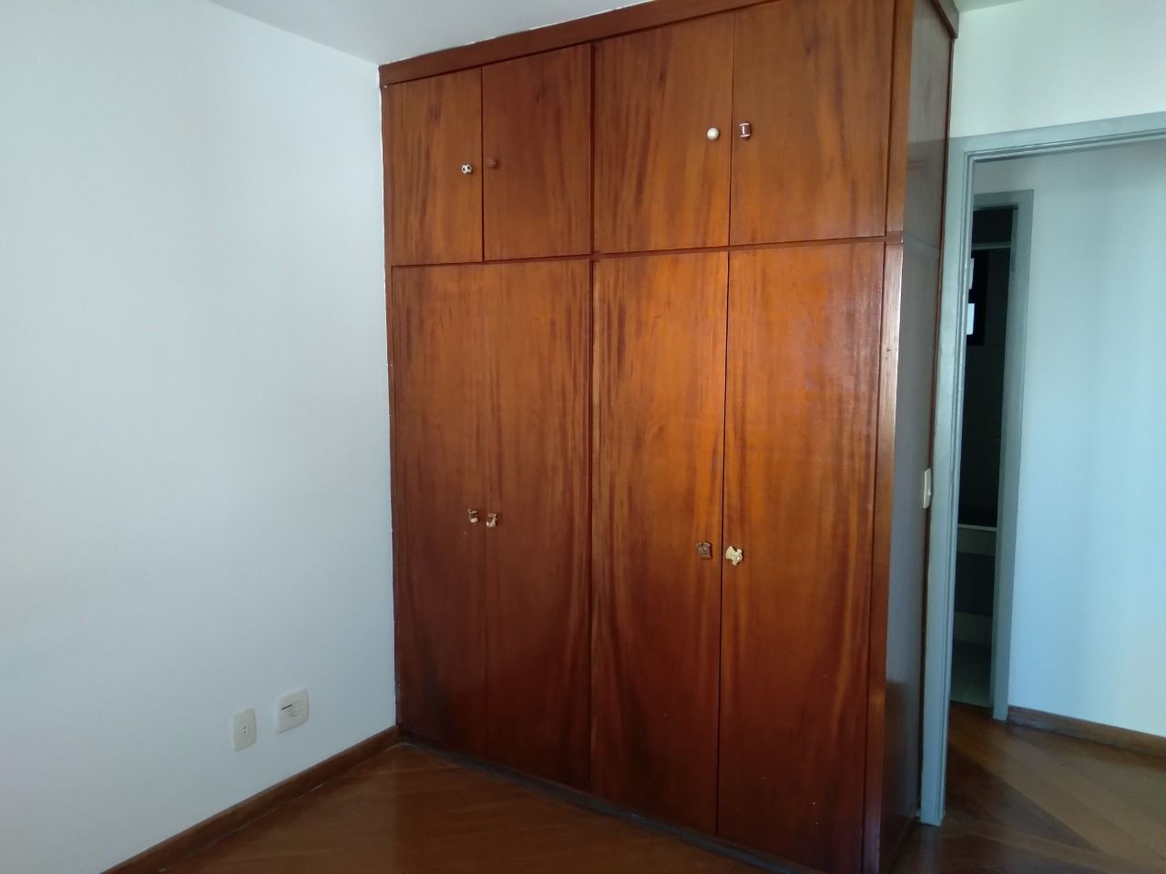 Apartamento à venda com 3 quartos, 83m² - Foto 10