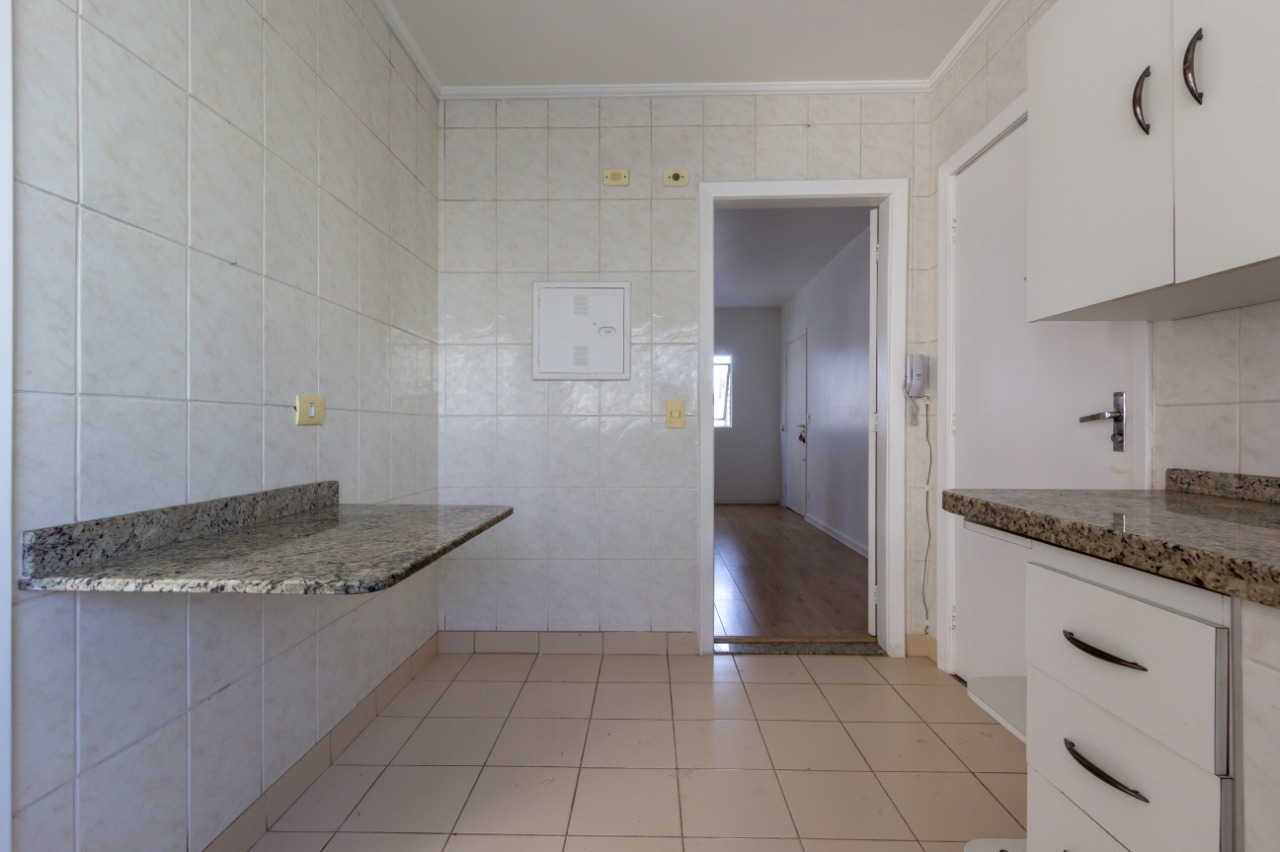 Apartamento à venda com 2 quartos, 75m² - Foto 15