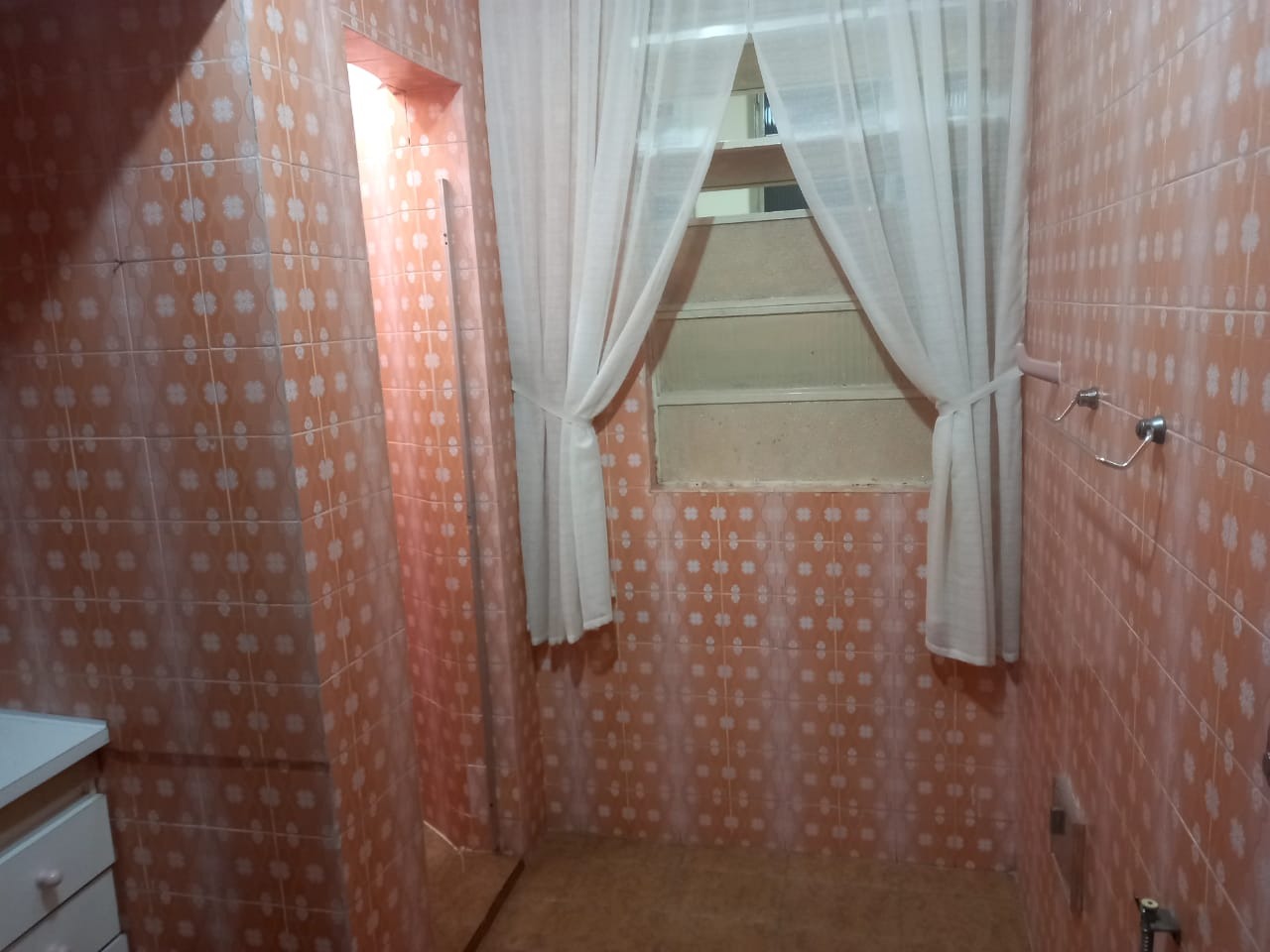 Apartamento à venda com 2 quartos, 70m² - Foto 12