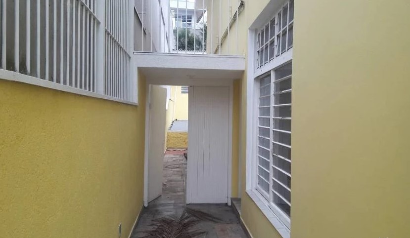 Casa para alugar com 3 quartos, 260m² - Foto 4