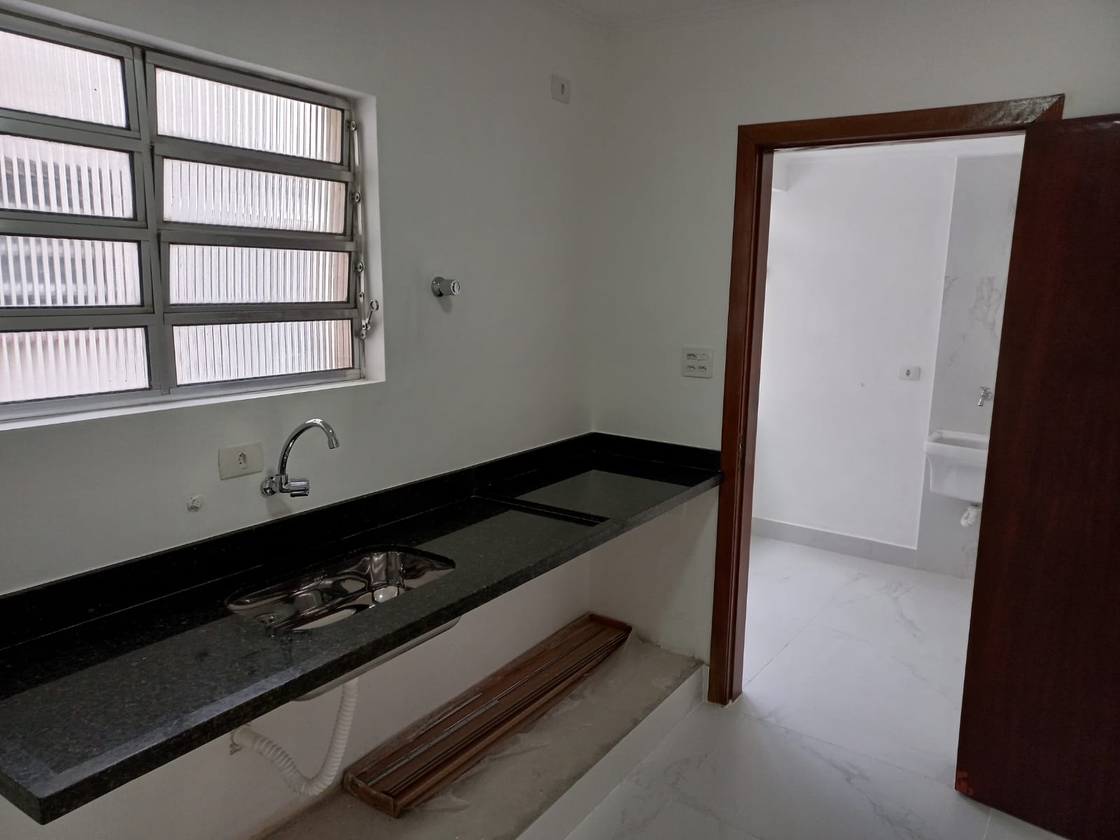 Apartamento à venda com 2 quartos, 62m² - Foto 15