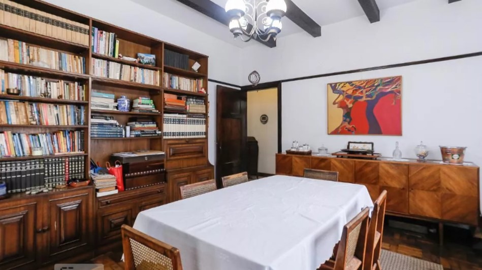 Casa à venda com 4 quartos, 300m² - Foto 12