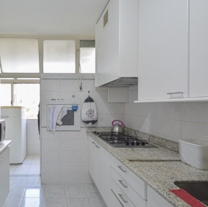 Apartamento à venda com 4 quartos, 238m² - Foto 3