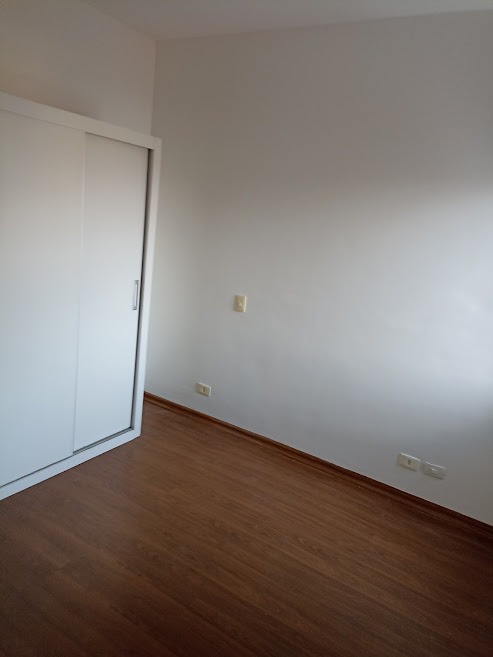 Apartamento à venda com 2 quartos, 50m² - Foto 4