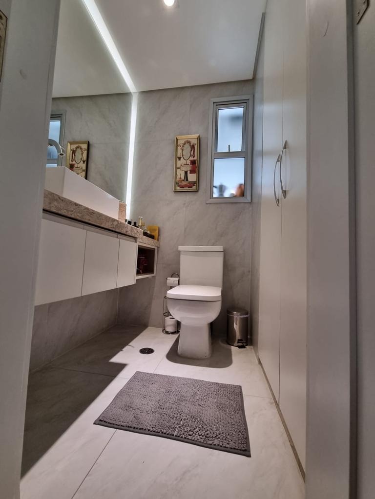 Apartamento à venda com 2 quartos, 60m² - Foto 5