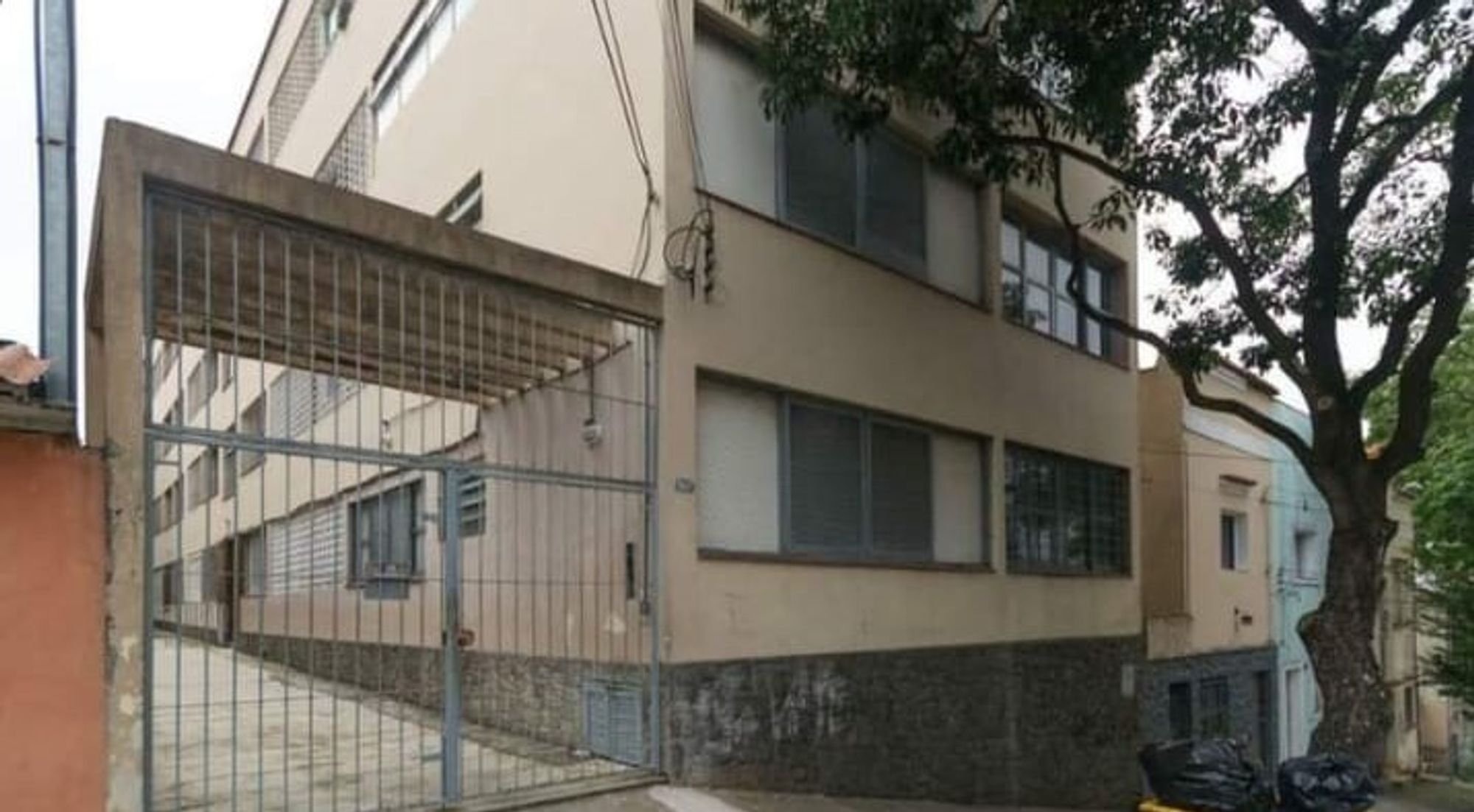 Apartamento à venda com 1 quarto, 85m² - Foto 1