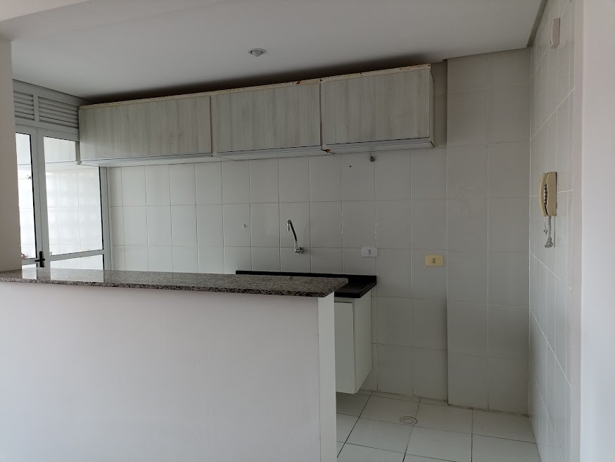 Apartamento à venda com 2 quartos, 50m² - Foto 7