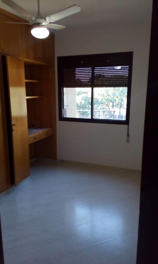 Apartamento à venda com 4 quartos, 259m² - Foto 4