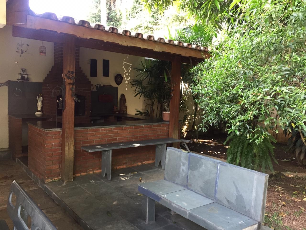 Casa para alugar com 4 quartos, 700m² - Foto 5