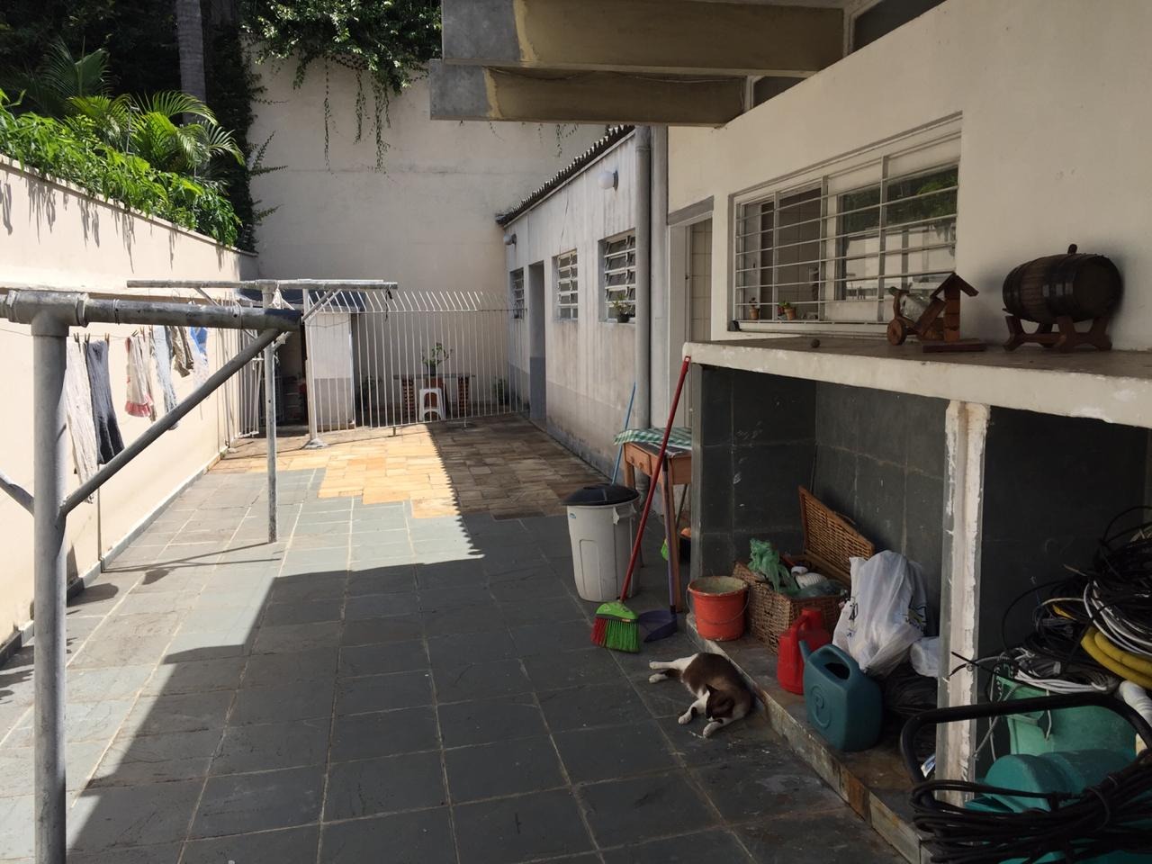 Casa para alugar com 4 quartos, 700m² - Foto 20