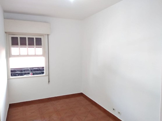 Apartamento à venda com 3 quartos, 120m² - Foto 2