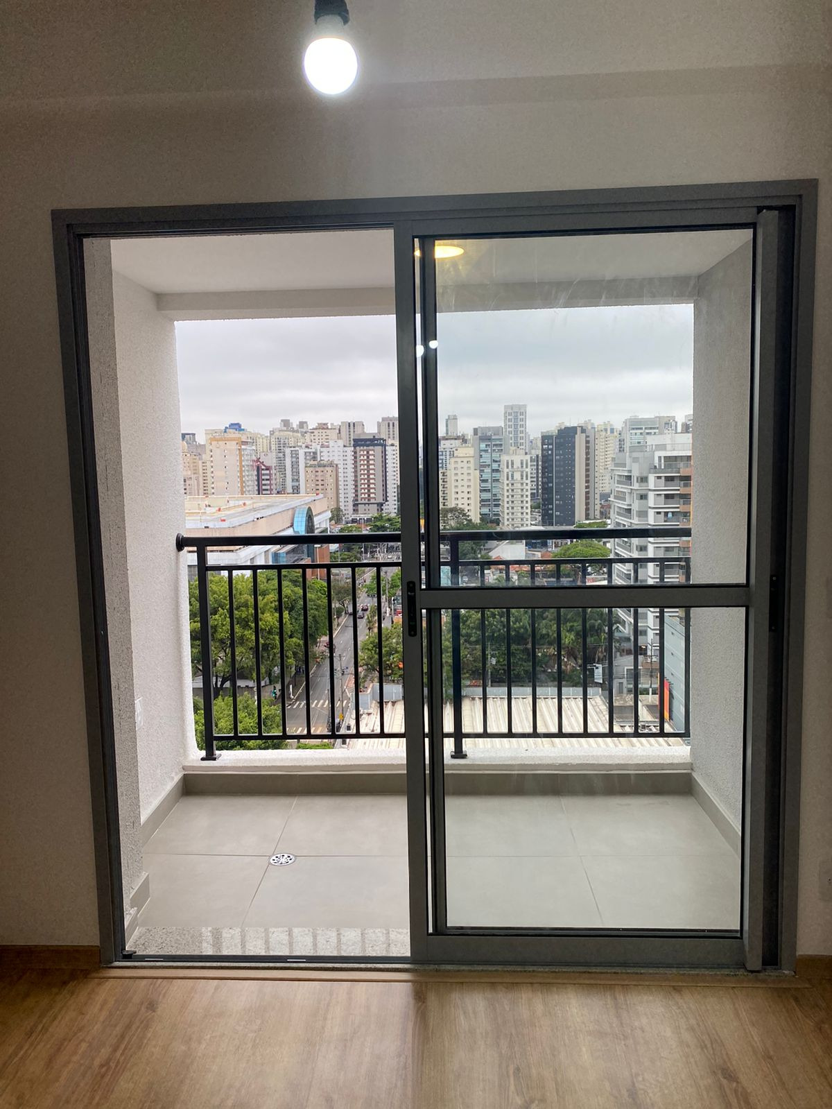 Apartamento à venda com 1 quarto, 31m² - Foto 19