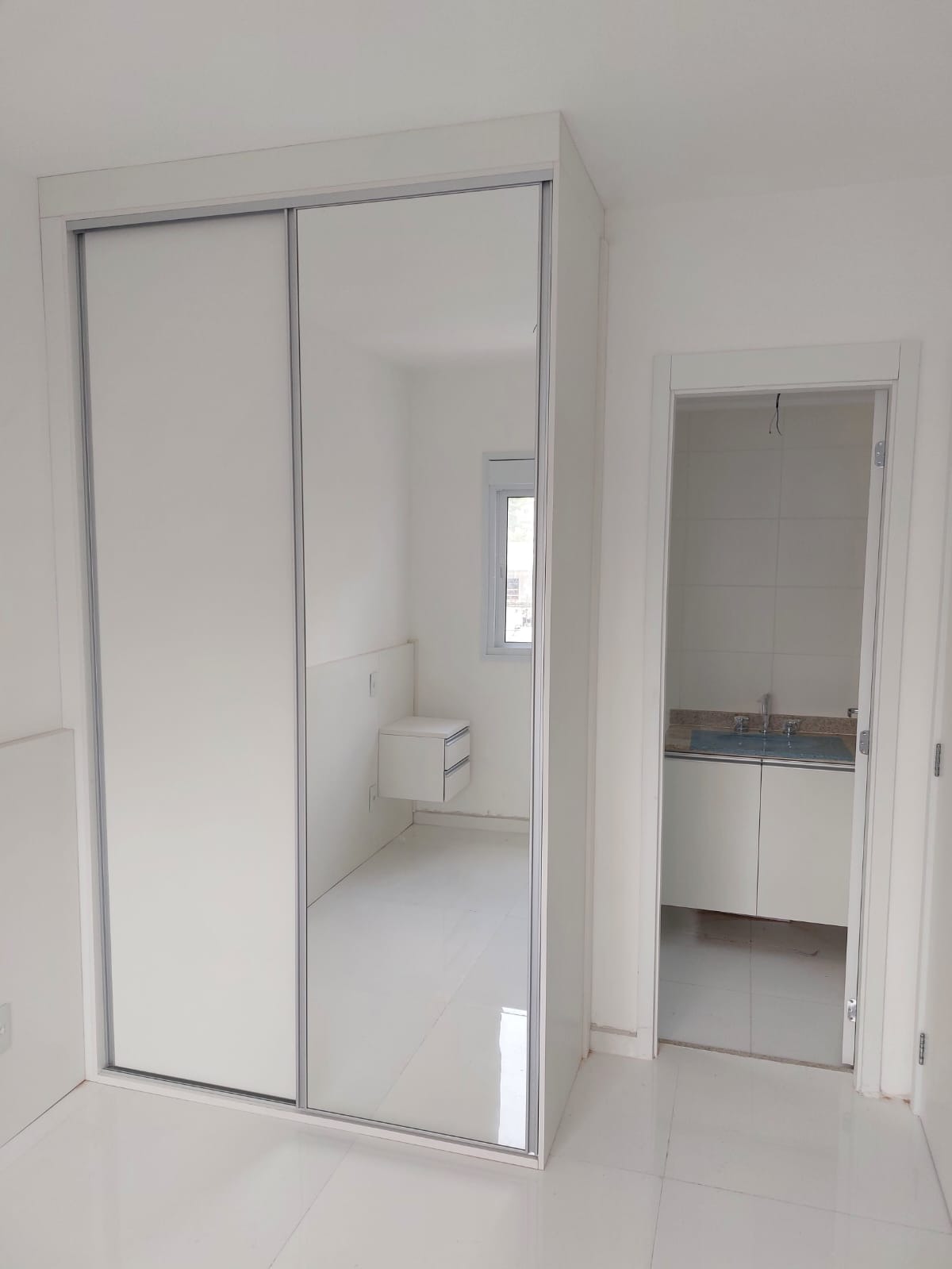 Apartamento à venda com 2 quartos, 66m² - Foto 11