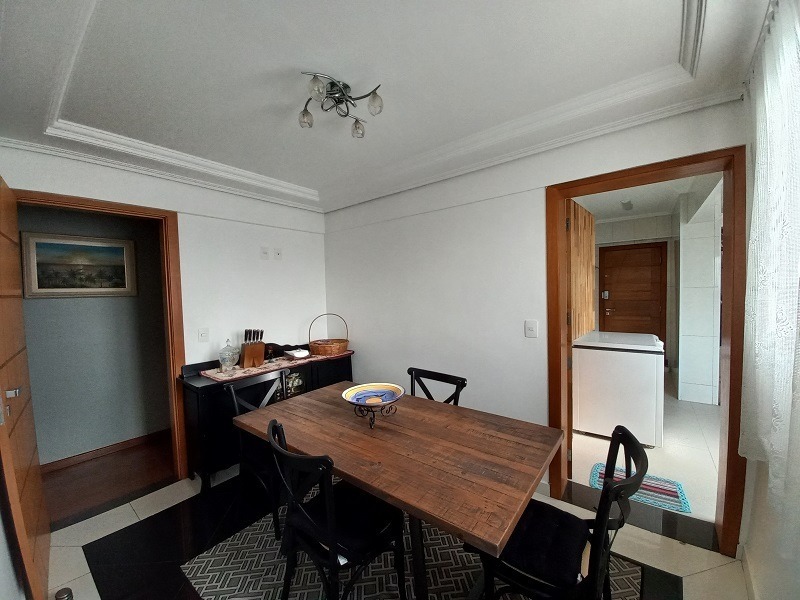 Apartamento à venda com 4 quartos, 190m² - Foto 20