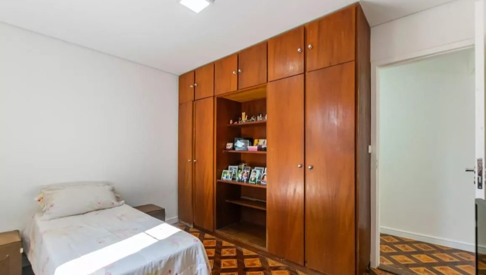 Casa à venda com 3 quartos, 198m² - Foto 18