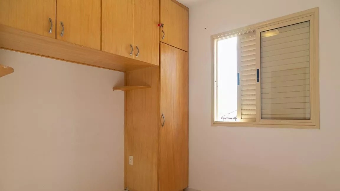 Apartamento à venda com 3 quartos, 85m² - Foto 12