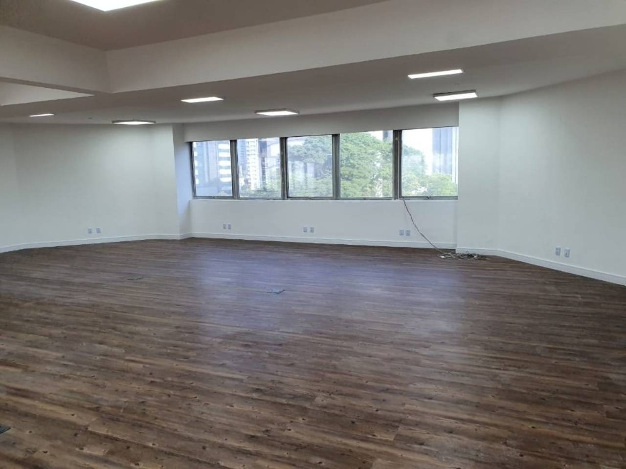 Conjunto Comercial-Sala à venda e aluguel, 204m² - Foto 9