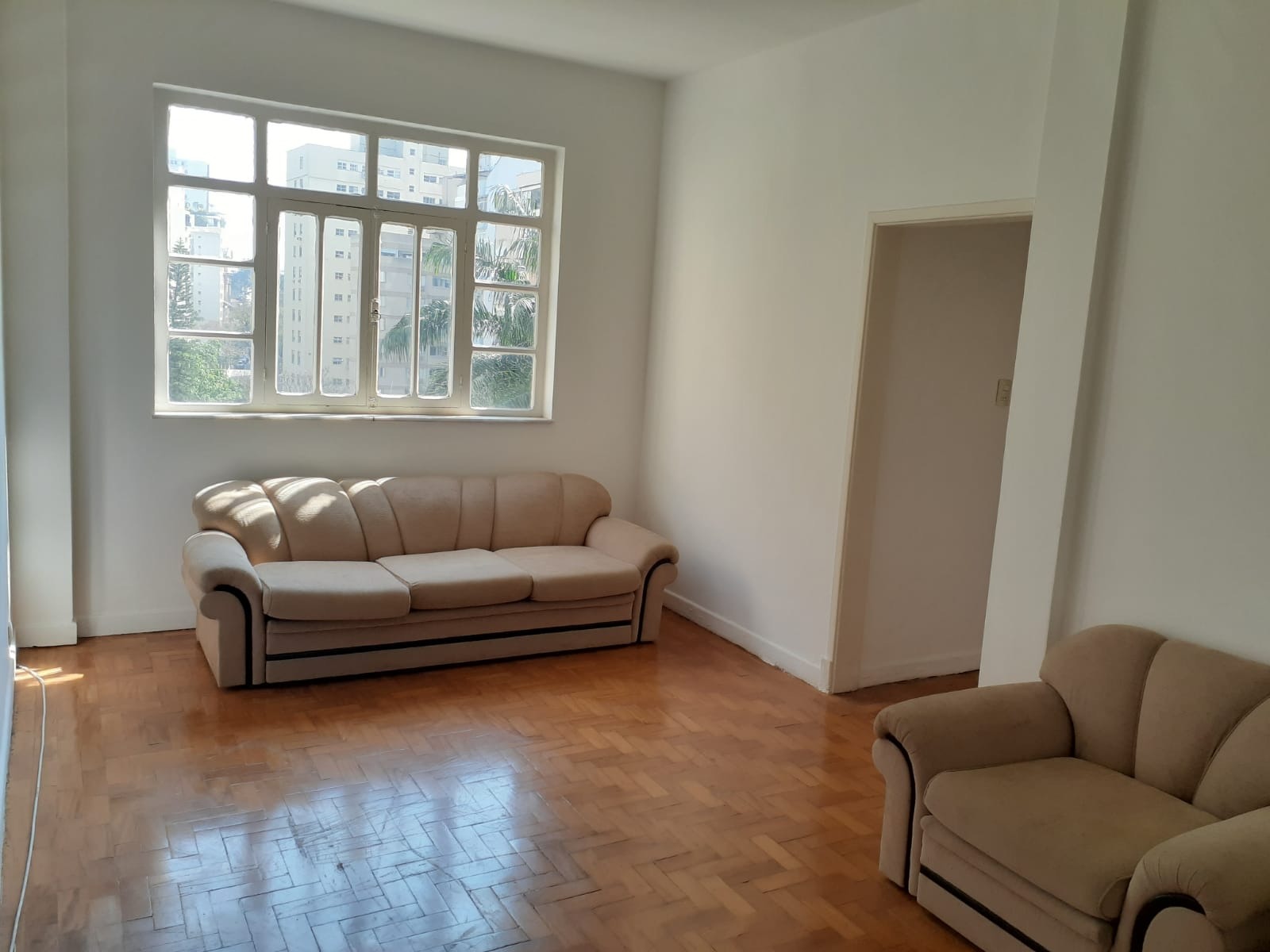 Apartamento à venda com 2 quartos, 92m² - Foto 2