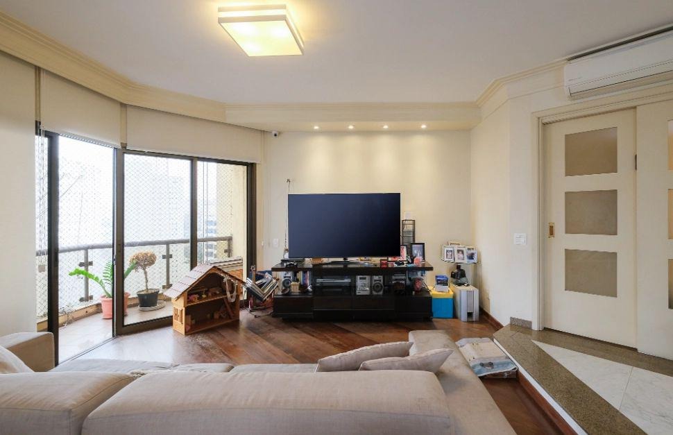 Apartamento à venda com 4 quartos, 270m² - Foto 6