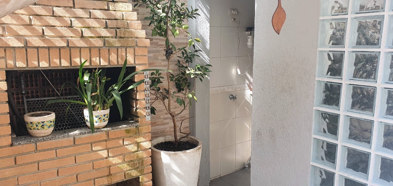 Casa à venda com 3 quartos, 230m² - Foto 15