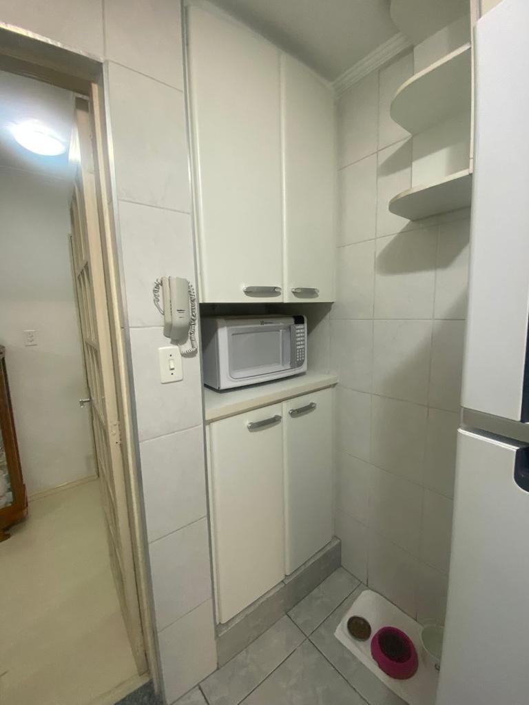 Apartamento à venda com 2 quartos, 50m² - Foto 12