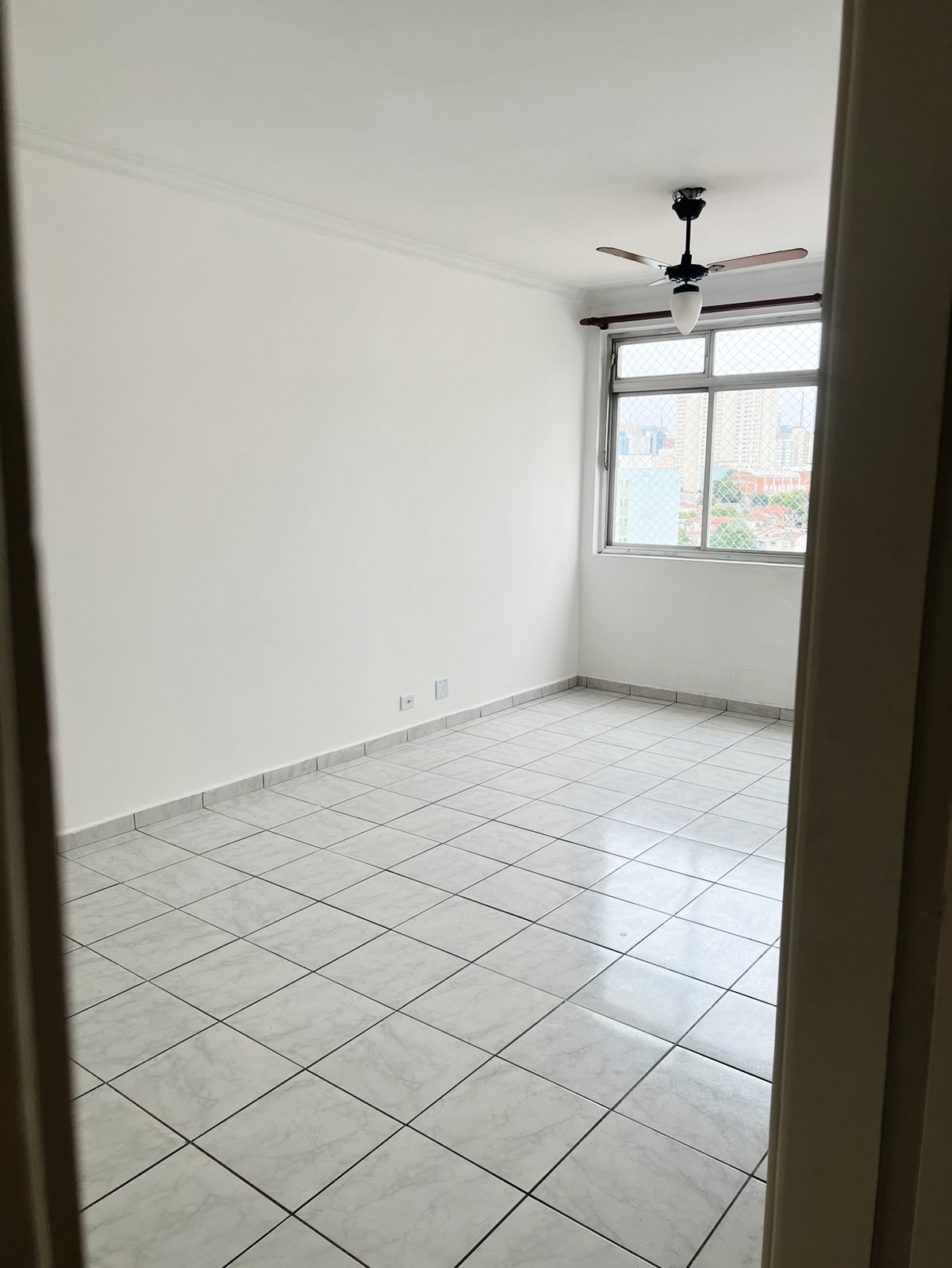 Apartamento à venda com 3 quartos, 98m² - Foto 10