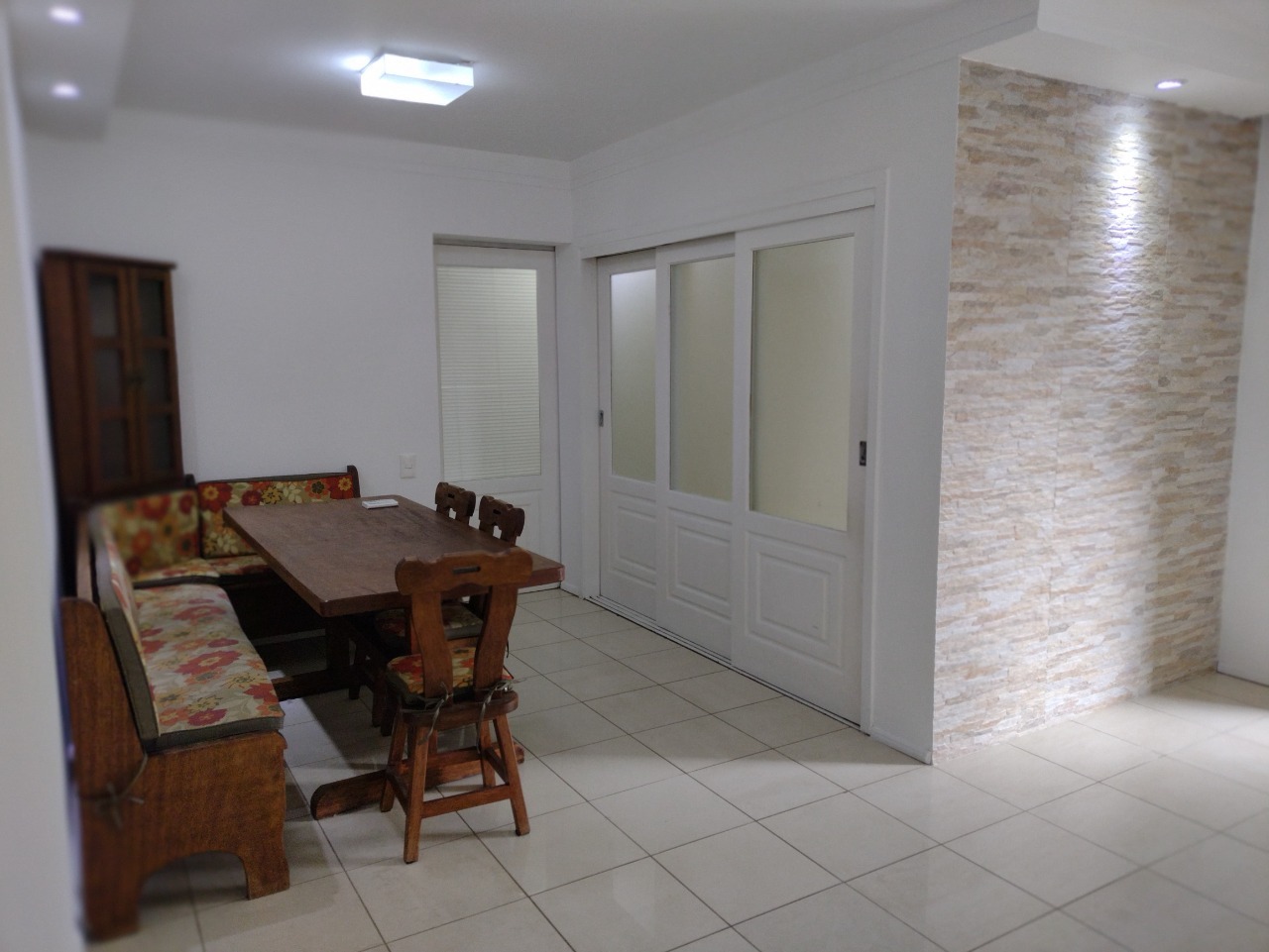 Apartamento à venda com 2 quartos, 92m² - Foto 1