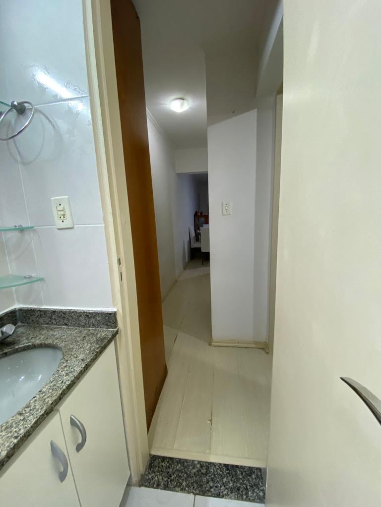 Apartamento à venda com 2 quartos, 50m² - Foto 21