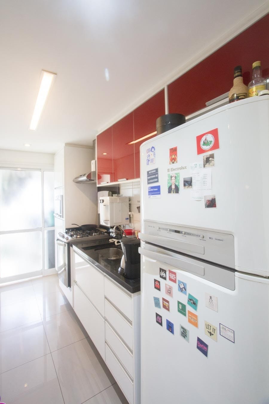 Apartamento à venda com 2 quartos, 65m² - Foto 3