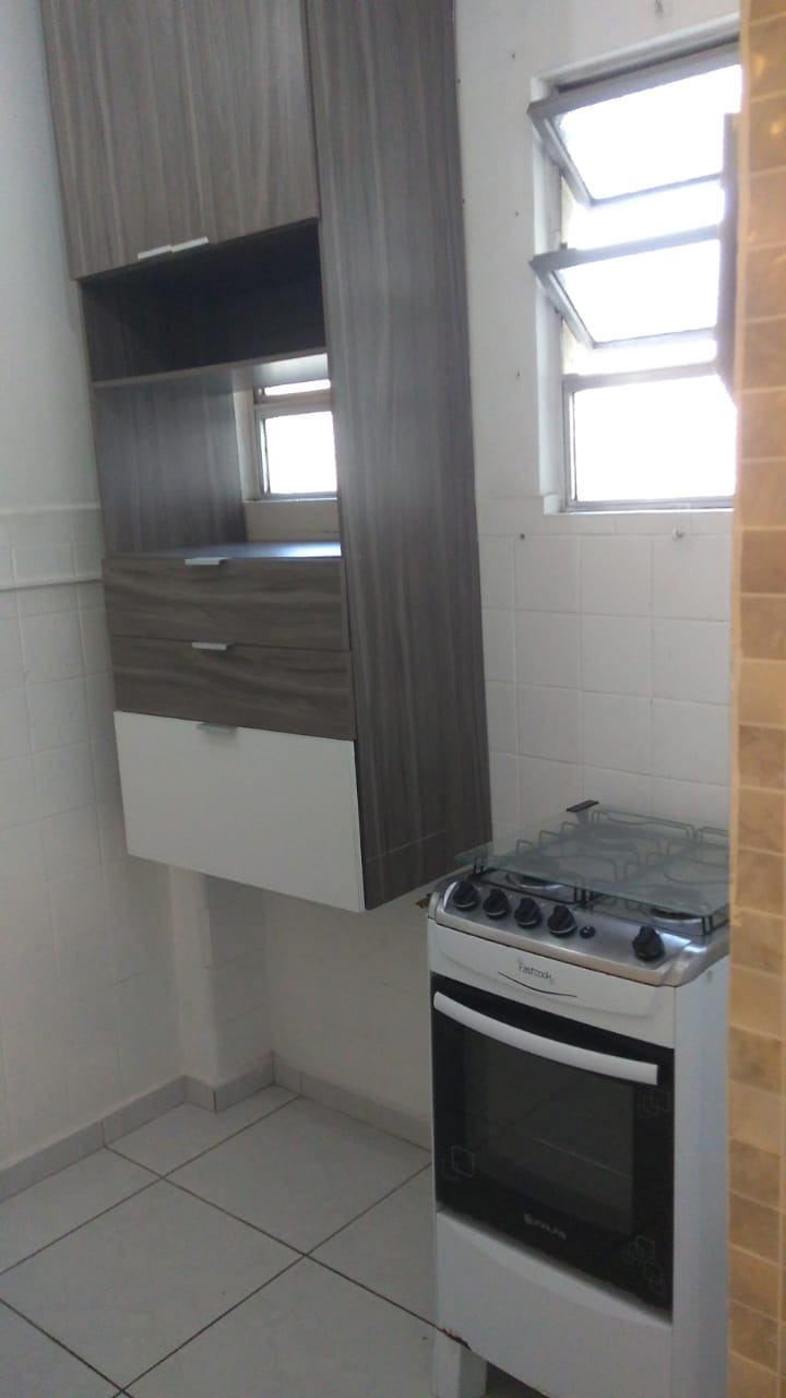 Apartamento à venda com 1 quarto, 47m² - Foto 2