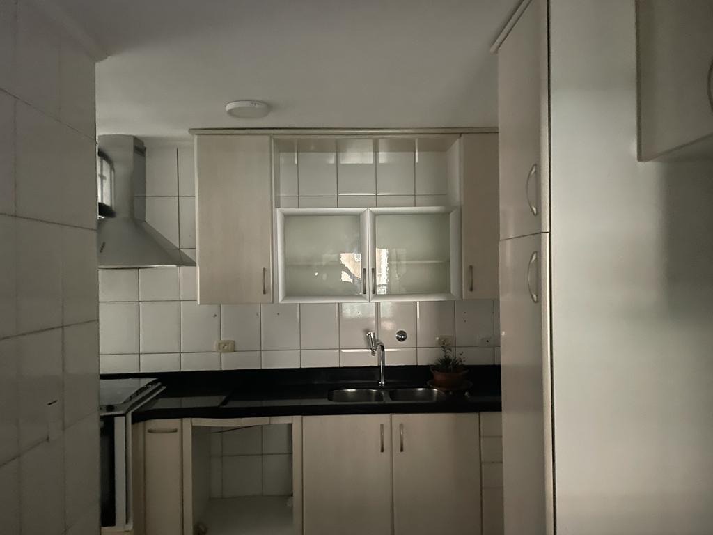 Apartamento à venda com 3 quartos, 90m² - Foto 6