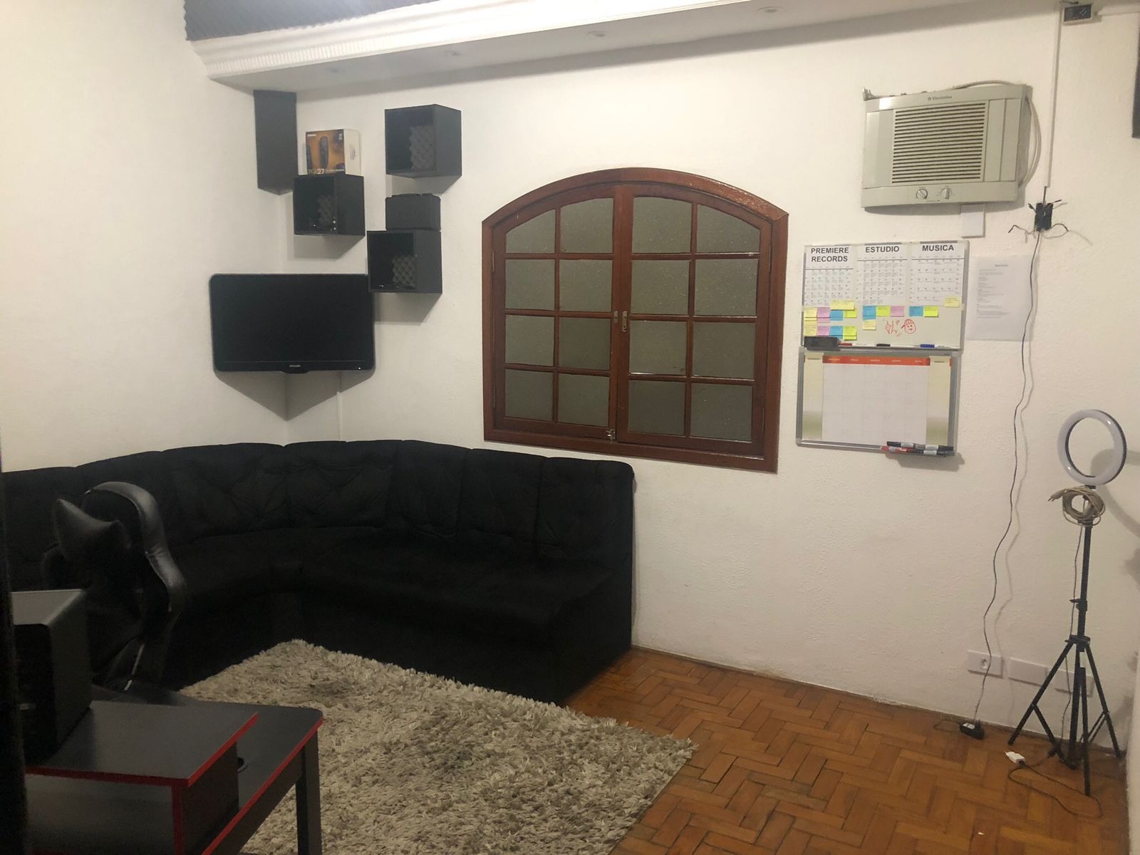 Casa à venda com 2 quartos, 110m² - Foto 3