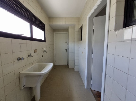 Apartamento à venda com 3 quartos, 105m² - Foto 8