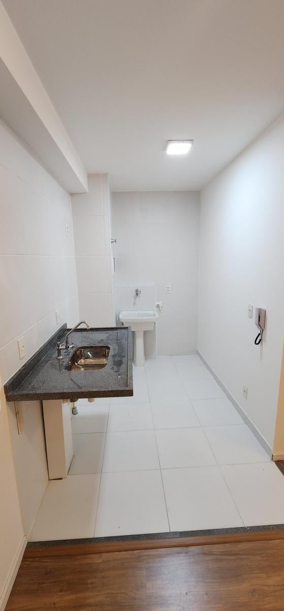 Apartamento à venda com 2 quartos, 34m² - Foto 14