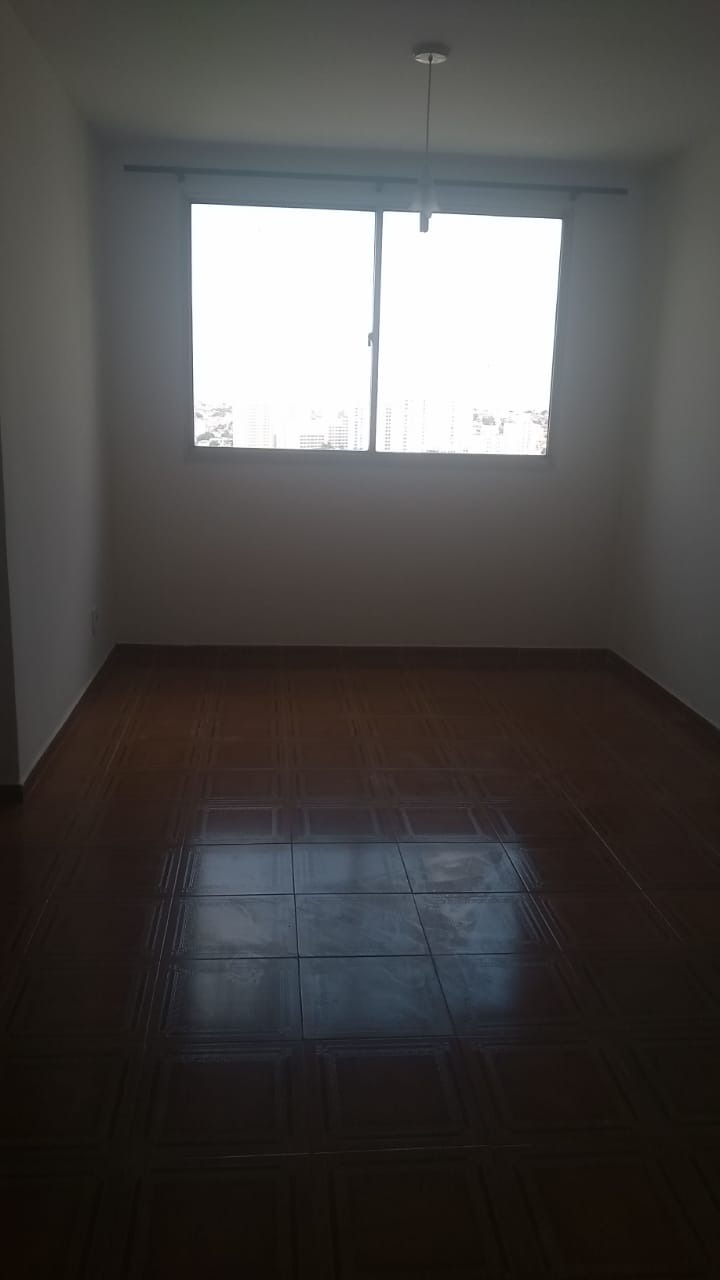 Apartamento à venda com 2 quartos, 62m² - Foto 1