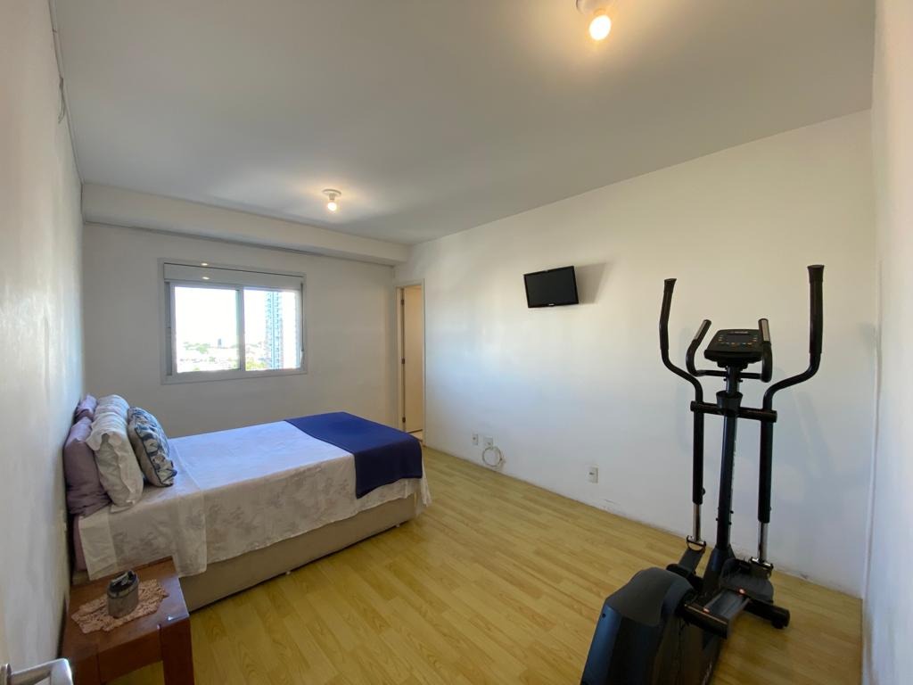 Apartamento à venda com 4 quartos, 137m² - Foto 25