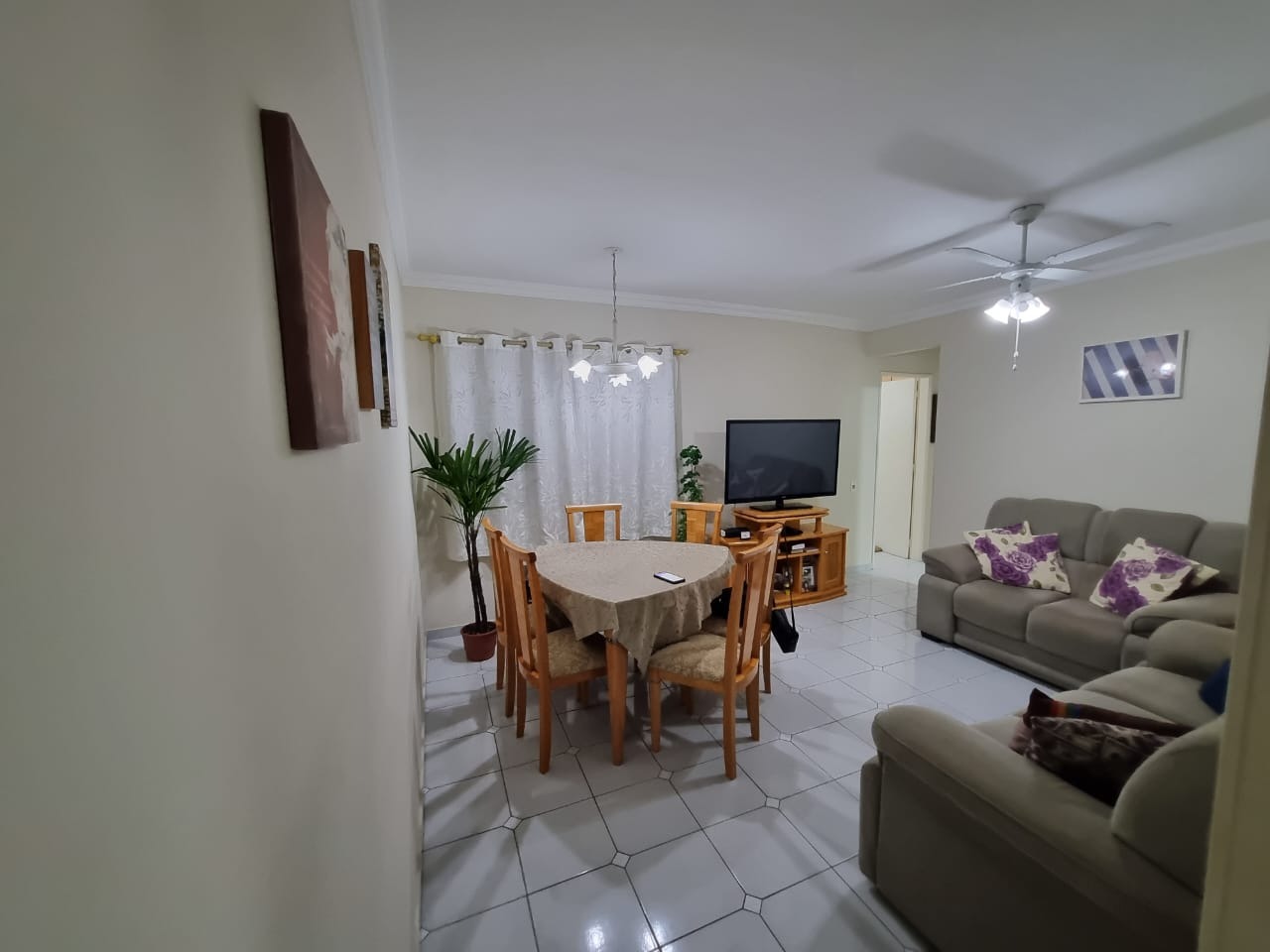 Apartamento à venda com 3 quartos, 75m² - Foto 1