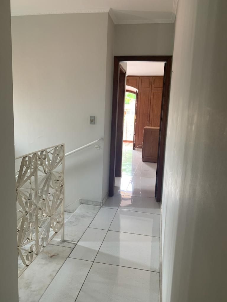 Casa à venda com 3 quartos, 161m² - Foto 13