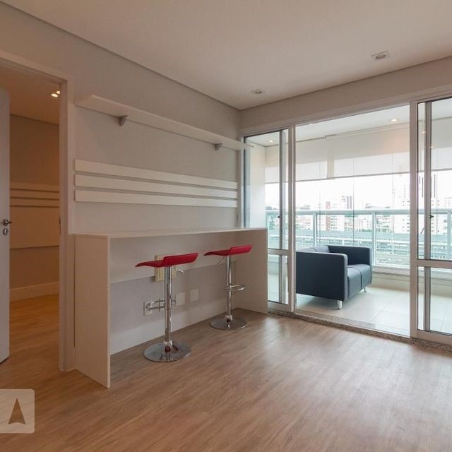 Apartamento à venda com 1 quarto, 43m² - Foto 1